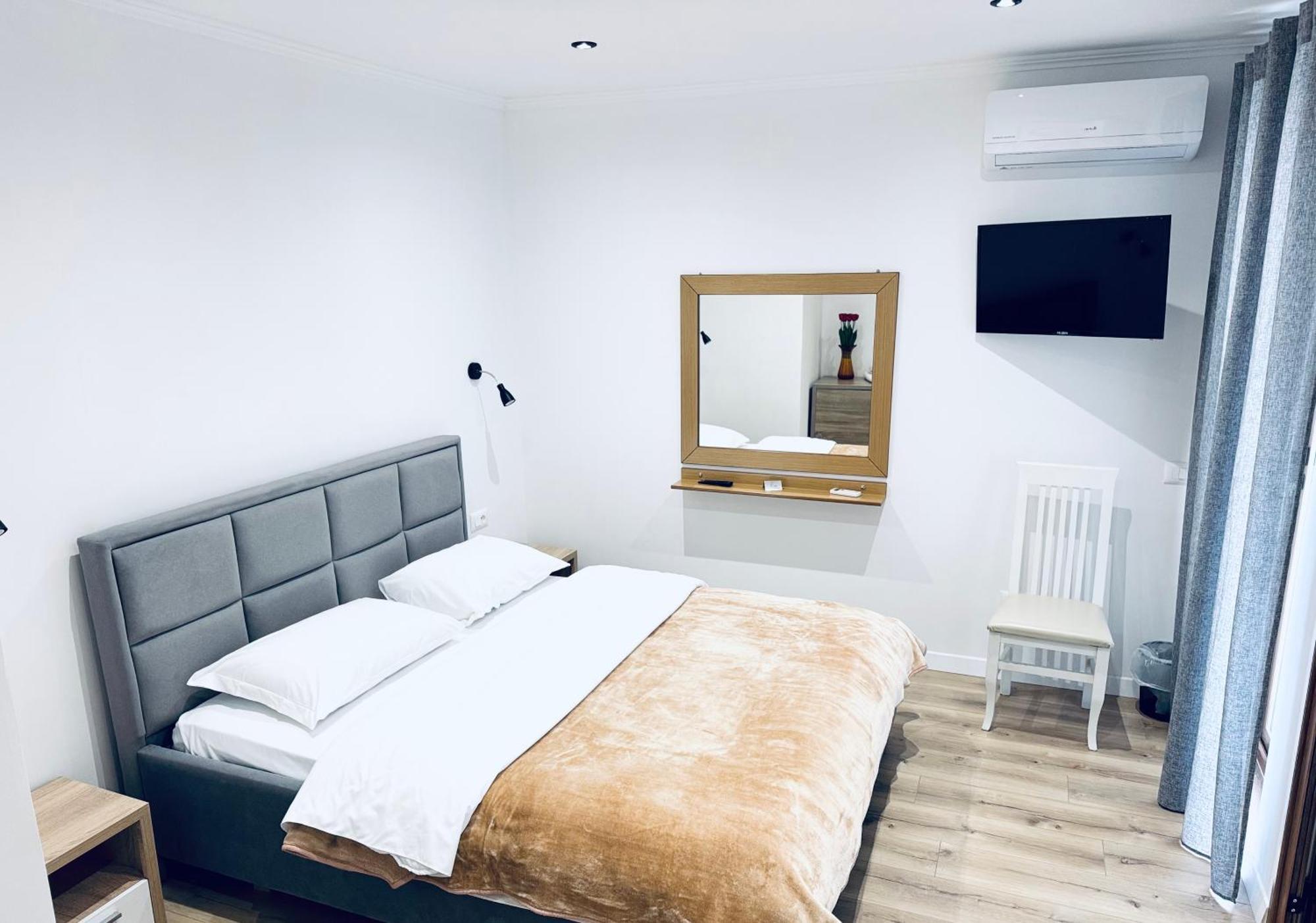 Kutal Park Inn Hotel Пермети Экстерьер фото