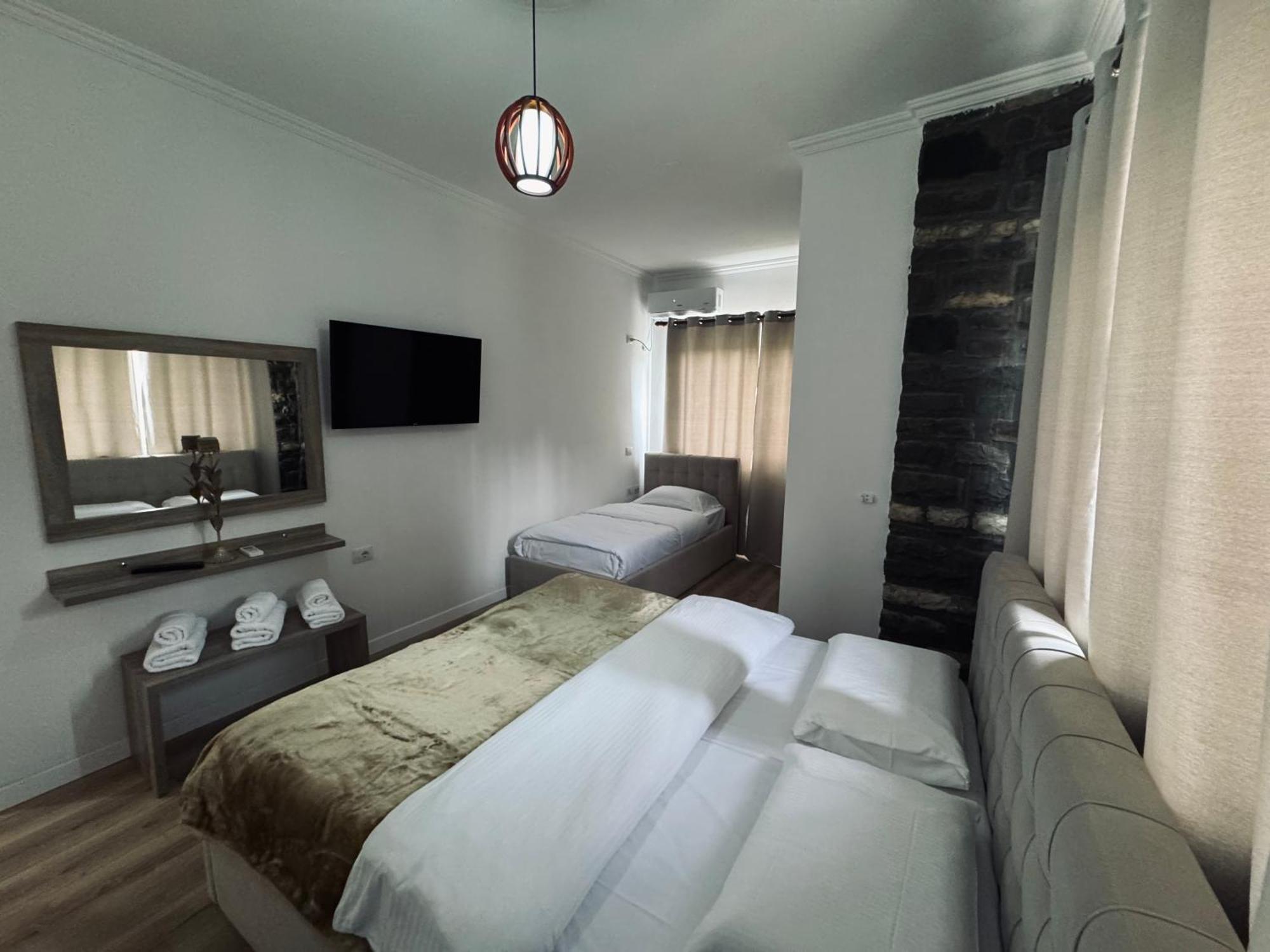 Kutal Park Inn Hotel Пермети Экстерьер фото
